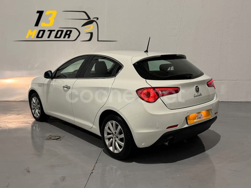 ALFA ROMEO Giulietta — foto 4