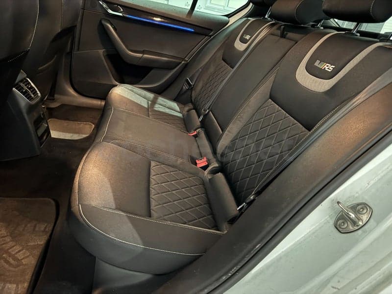 SKODA Octavia — foto 19