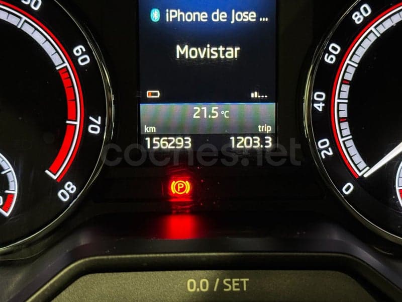 SKODA Octavia — foto 24