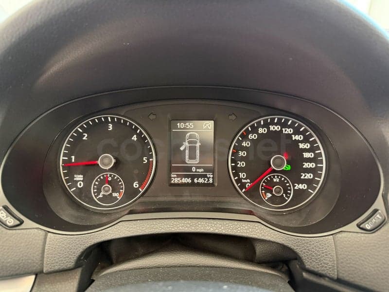 VOLKSWAGEN Sharan — foto 24