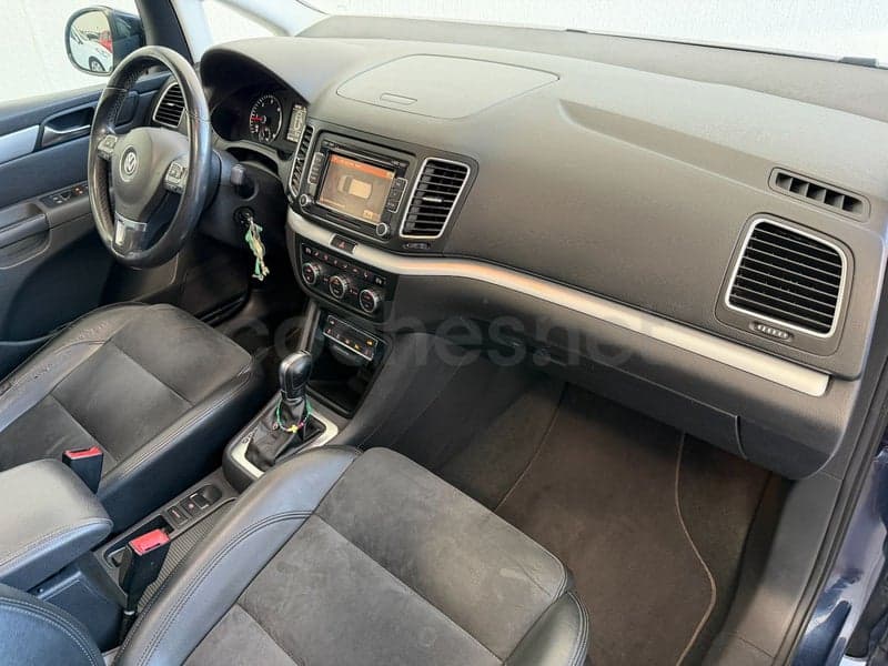 VOLKSWAGEN Sharan — foto 7