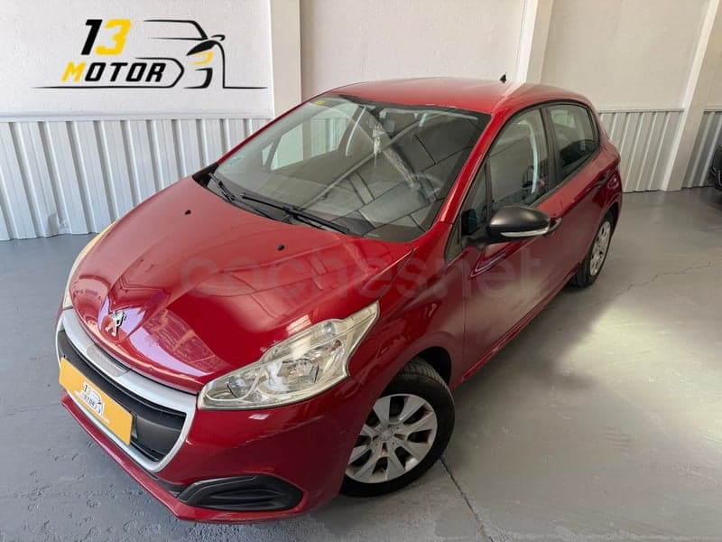 PEUGEOT 208 — foto 20