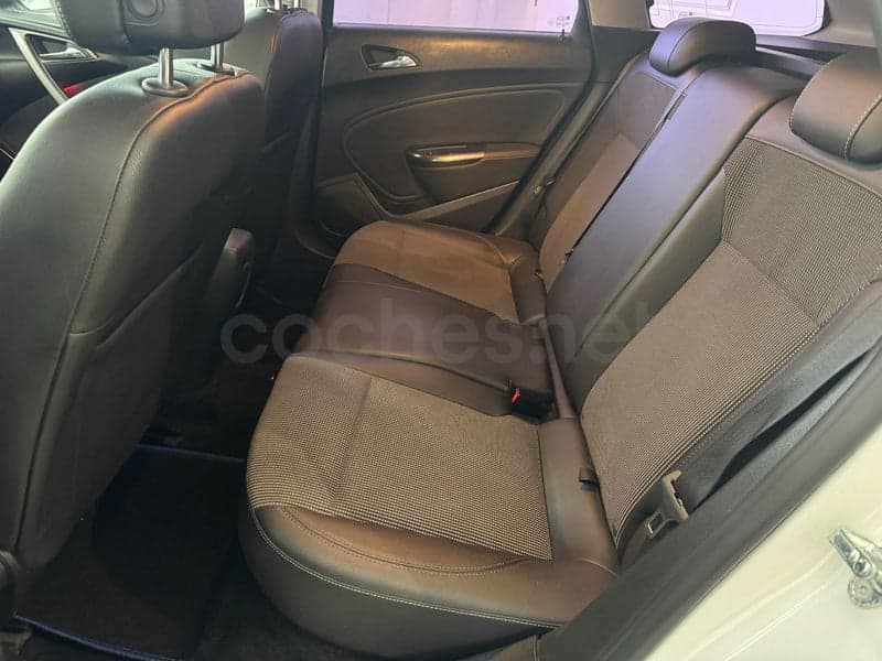 OPEL Astra — foto 16