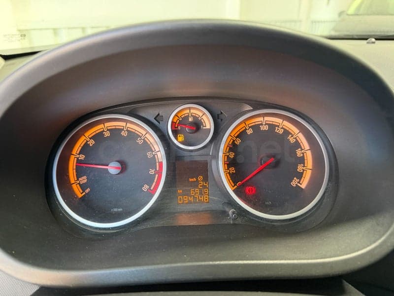 OPEL Corsa — foto 14