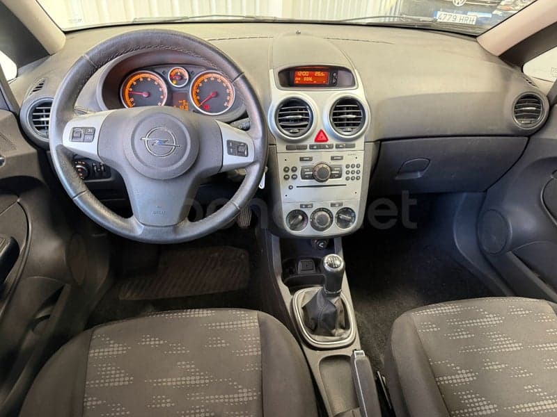 OPEL Corsa — foto 5