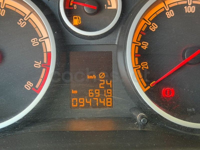 OPEL Corsa — foto 7