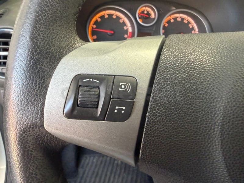 OPEL Corsa — foto 8