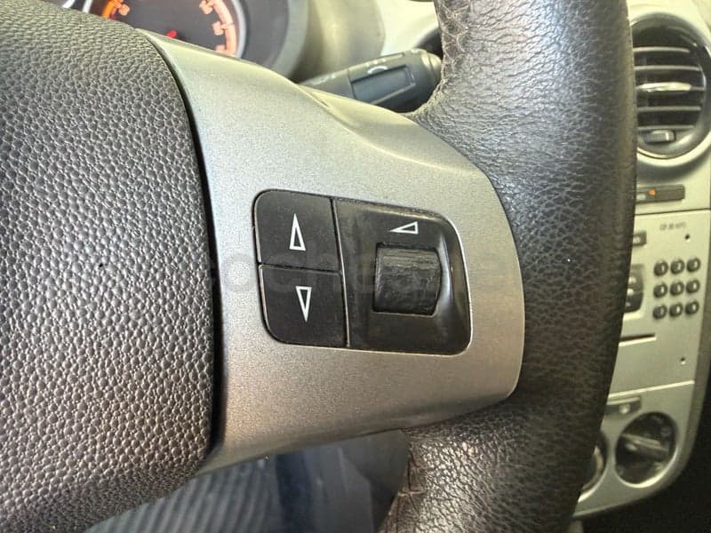 OPEL Corsa — foto 9