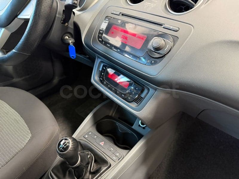 SEAT Ibiza — foto 11