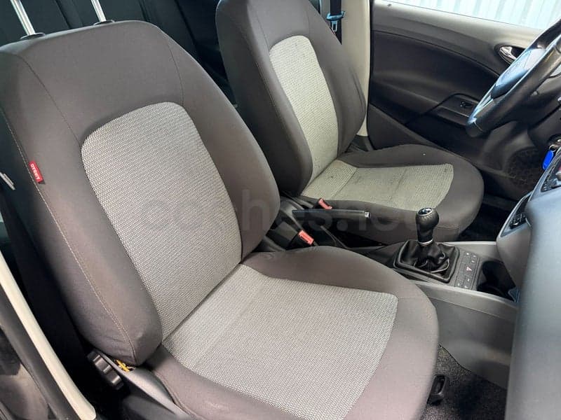 SEAT Ibiza — foto 23